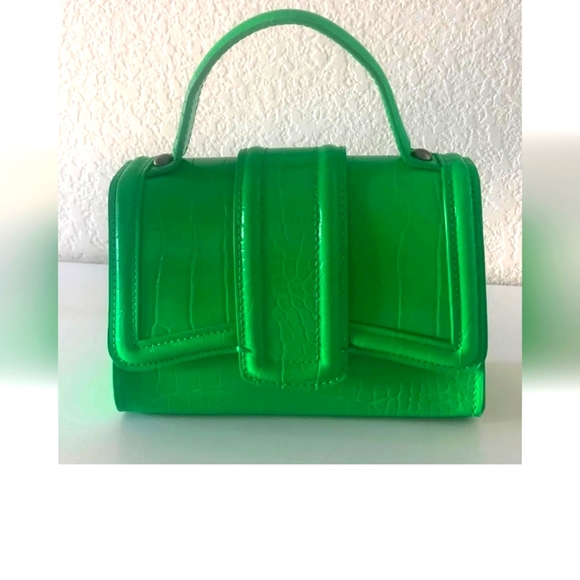 Zara Handbags - Zara crossbody mini purse/crossbody